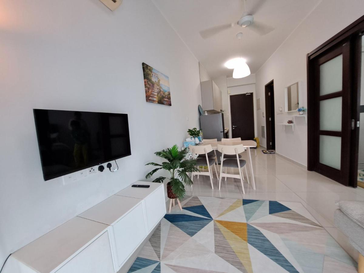 Cozy Home Country Garden At Dangabay Of Jb, Free Wifi And Streaming Johor Bahru Buitenkant foto