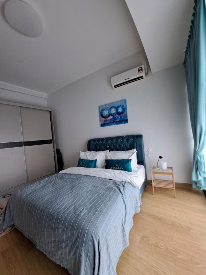 Cozy Home Country Garden At Dangabay Of Jb, Free Wifi And Streaming Johor Bahru Buitenkant foto