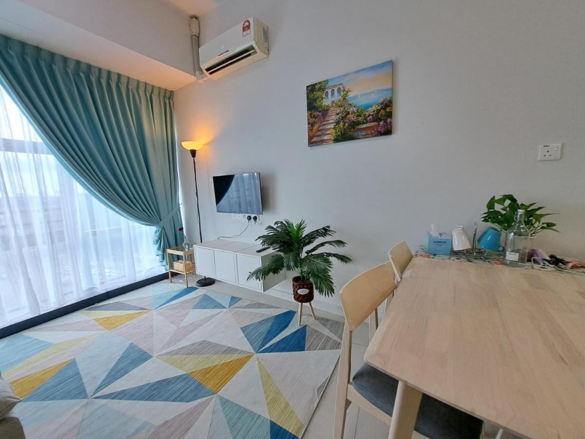 Cozy Home Country Garden At Dangabay Of Jb, Free Wifi And Streaming Johor Bahru Buitenkant foto